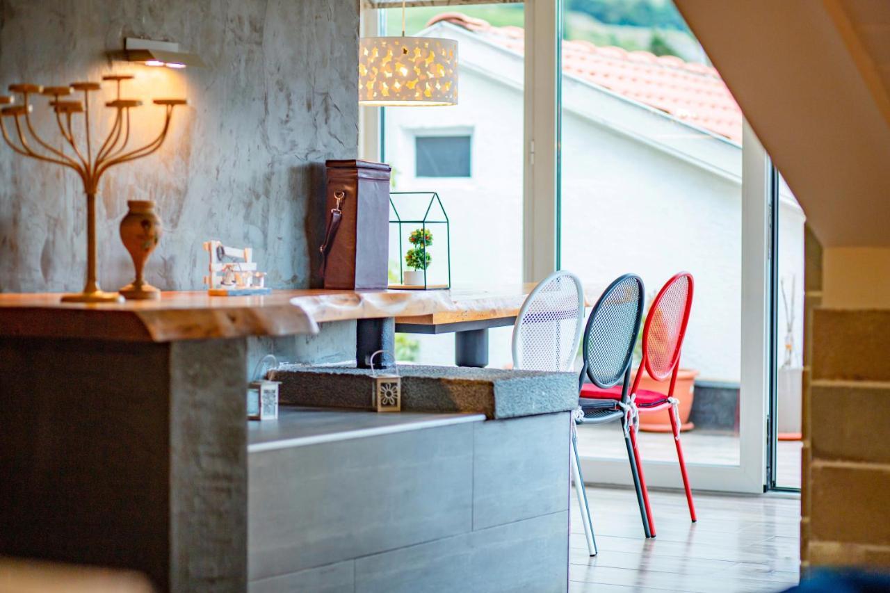 Meri Boutique Hotel Korce Eksteriør billede