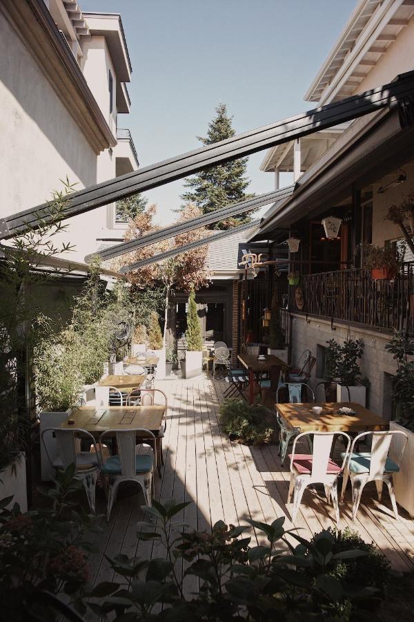 Meri Boutique Hotel Korce Eksteriør billede
