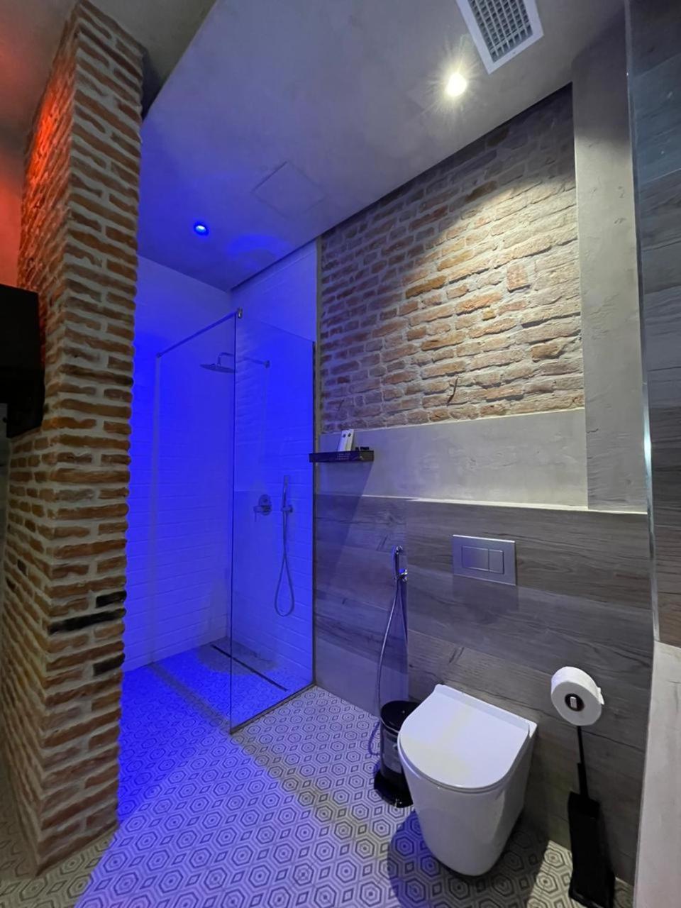 Meri Boutique Hotel Korce Eksteriør billede