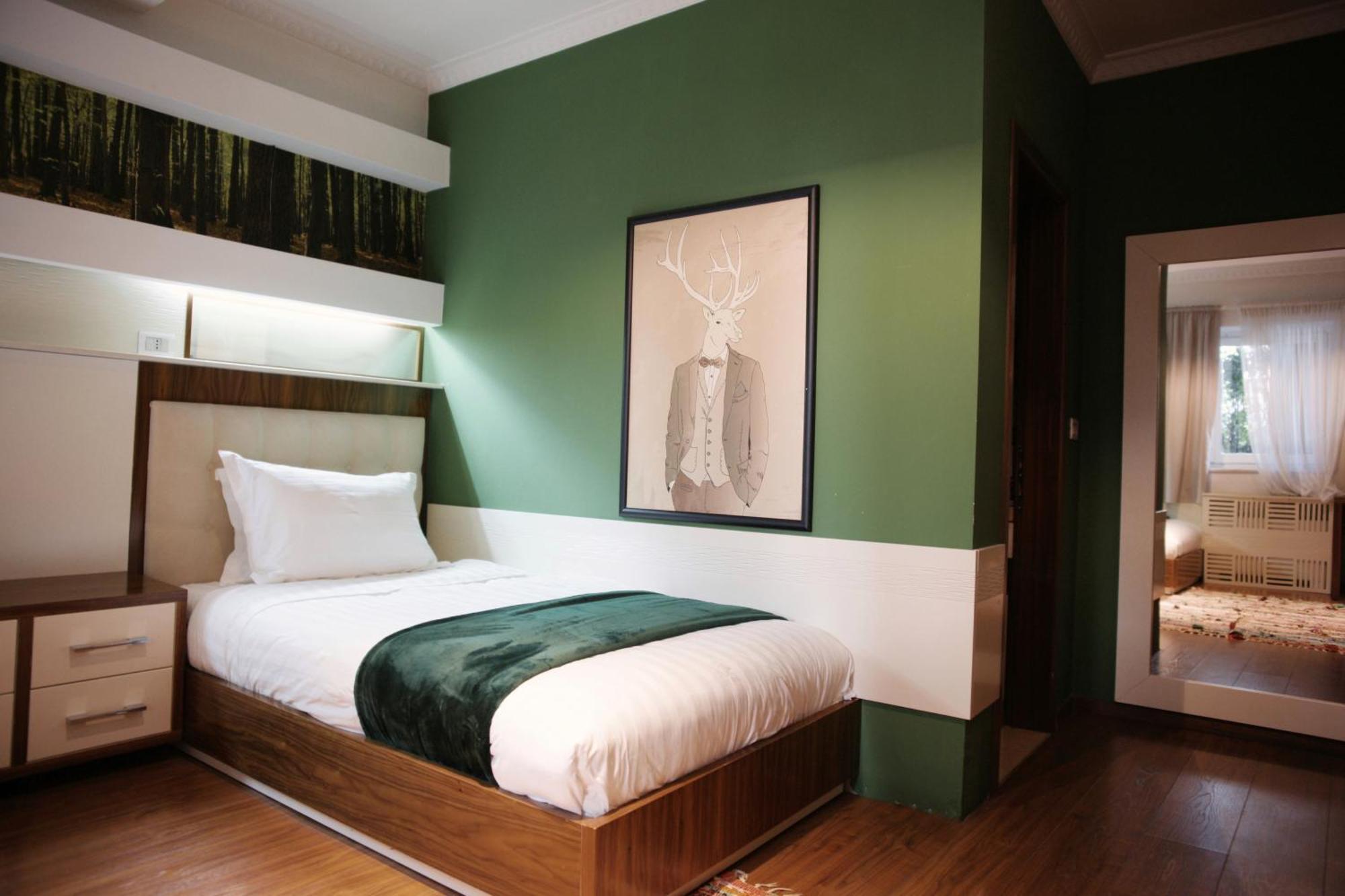 Meri Boutique Hotel Korce Værelse billede