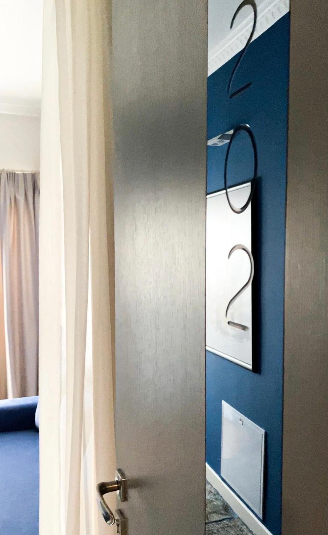 Meri Boutique Hotel Korce Værelse billede