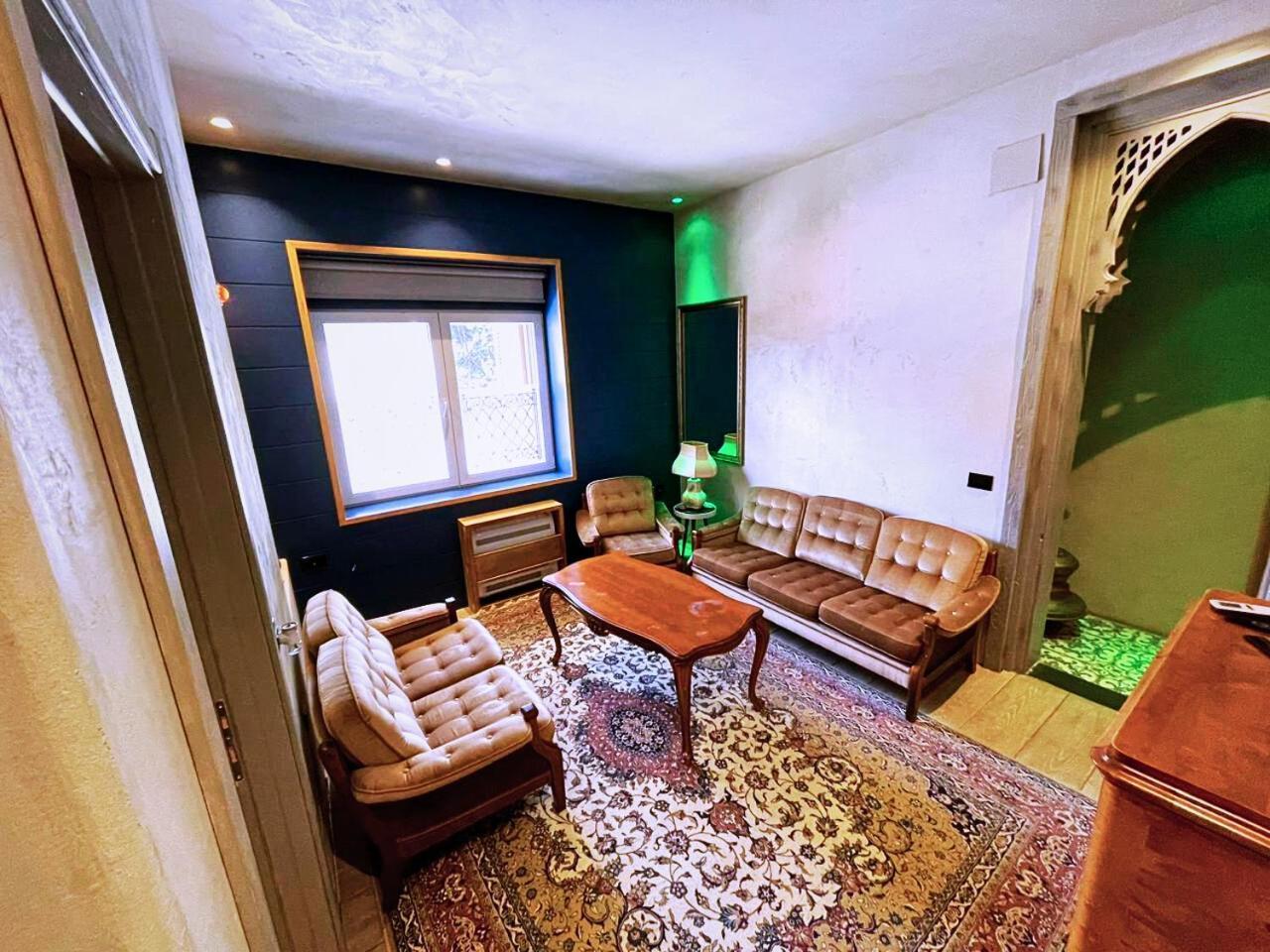 Meri Boutique Hotel Korce Eksteriør billede